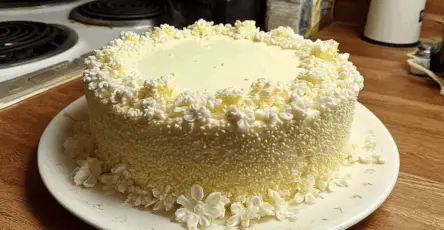 Torta al limone con crema al burro