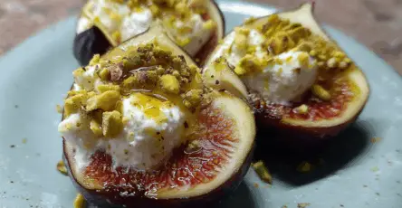 Fichi con Ricotta Pistacchi e Miele