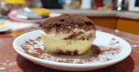 Tiramisù nell’Uovo di Pasqua al Caffè